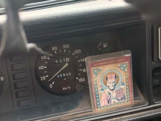 Серый ВАЗ 2107, объемом двигателя 1 л и пробегом 65 тыс. км за 900 $, фото 2 на Automoto.ua