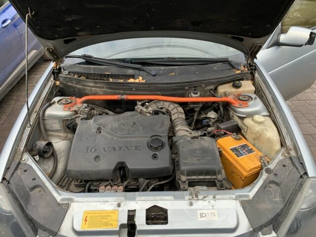 ВАЗ 2107 2007 у Кременчуге на Automoto.ua Сірий ВАЗ 2107, об'ємом двигуна 1.6 л та пробігом 250 тис. км за 2500 $, фото 1 на Automoto.ua