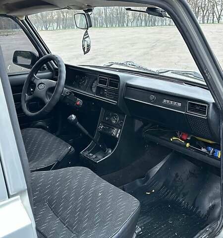Сірий ВАЗ 2107, об'ємом двигуна 1.5 л та пробігом 29 тис. км за 2350 $, фото 4 на Automoto.ua
