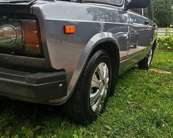Сірий ВАЗ 2107, об'ємом двигуна 1.5 л та пробігом 90 тис. км за 1200 $, фото 2 на Automoto.ua