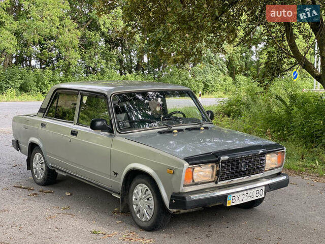 Серый ВАЗ 2107, объемом двигателя 1.6 л и пробегом 70 тыс. км за 999 $, фото 3 на Automoto.ua