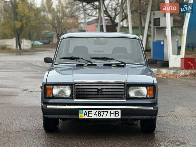 Серый ВАЗ 2107, объемом двигателя 1.5 л и пробегом 77 тыс. км за 1999 $, фото 2 на Automoto.ua