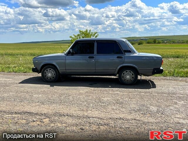 Серый ВАЗ 2107, объемом двигателя 1.5 л и пробегом 71 тыс. км за 2100 $, фото 8 на Automoto.ua