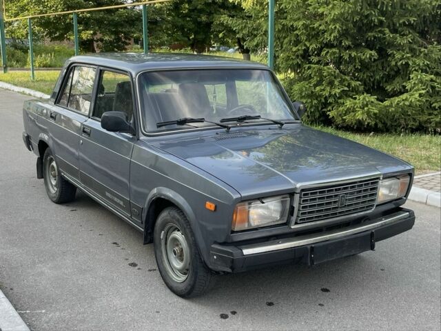 Серый ВАЗ 2107, объемом двигателя 1.5 л и пробегом 92 тыс. км за 1900 $, фото 2 на Automoto.ua