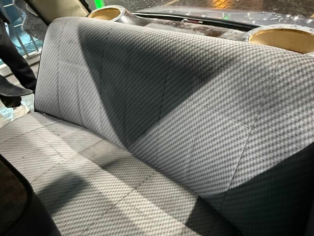 Сірий ВАЗ 2107, об'ємом двигуна 1.5 л та пробігом 66 тис. км за 1650 $, фото 6 на Automoto.ua