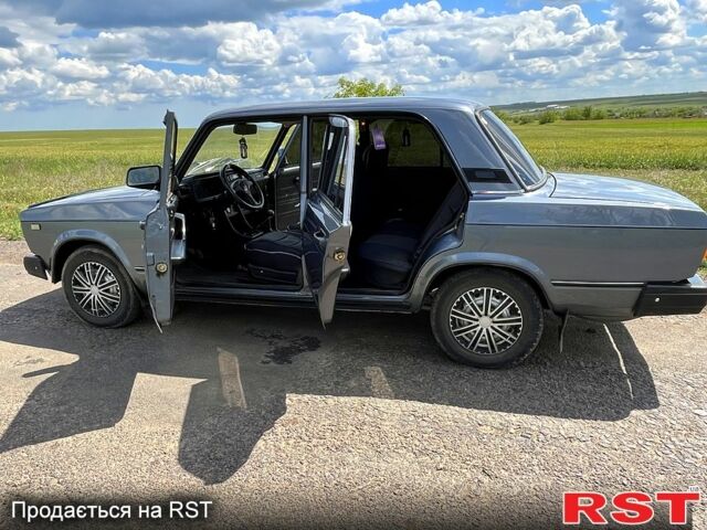 Сірий ВАЗ 2107, об'ємом двигуна 1.5 л та пробігом 72 тис. км за 1900 $, фото 10 на Automoto.ua