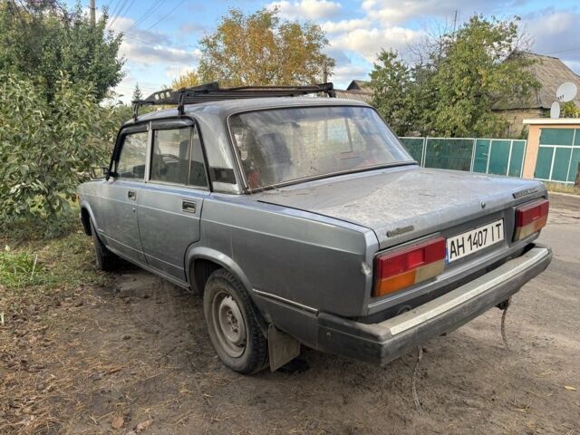 Серый ВАЗ 2107, объемом двигателя 1.5 л и пробегом 46 тыс. км за 1000 $, фото 3 на Automoto.ua