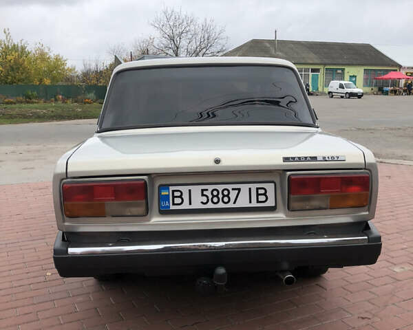 Серый ВАЗ 2107, объемом двигателя 1.45 л и пробегом 89 тыс. км за 1950 $, фото 10 на Automoto.ua
