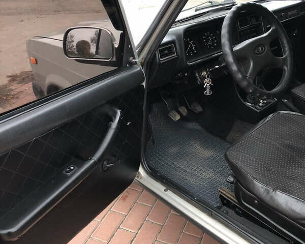 Серый ВАЗ 2107, объемом двигателя 1.45 л и пробегом 89 тыс. км за 1950 $, фото 17 на Automoto.ua