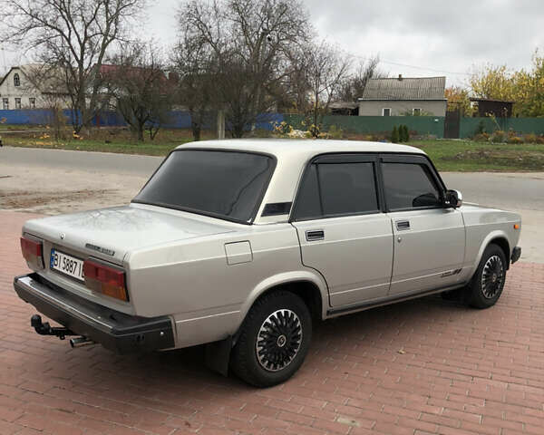 Серый ВАЗ 2107, объемом двигателя 1.45 л и пробегом 89 тыс. км за 1950 $, фото 9 на Automoto.ua