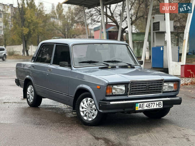 Серый ВАЗ 2107, объемом двигателя 1.5 л и пробегом 77 тыс. км за 1999 $, фото 1 на Automoto.ua