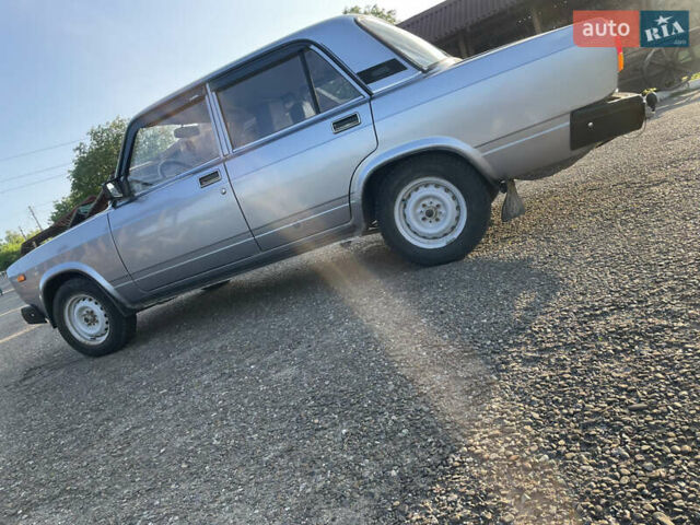 Сірий ВАЗ 2107, об'ємом двигуна 0 л та пробігом 158 тис. км за 1850 $, фото 1 на Automoto.ua