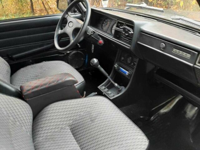 Серый ВАЗ 2107, объемом двигателя 1.5 л и пробегом 64 тыс. км за 1350 $, фото 6 на Automoto.ua