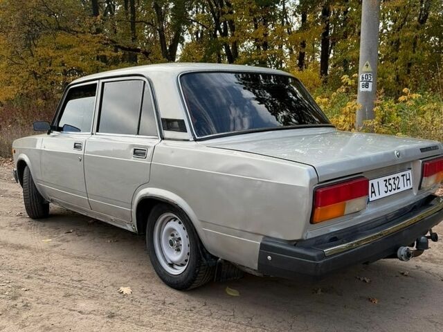 Серый ВАЗ 2107, объемом двигателя 1.5 л и пробегом 158 тыс. км за 1500 $, фото 3 на Automoto.ua