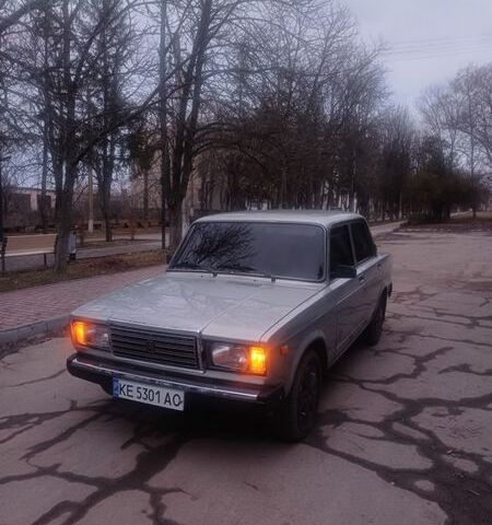 Серый ВАЗ 2107, объемом двигателя 1.5 л и пробегом 69 тыс. км за 2500 $, фото 2 на Automoto.ua