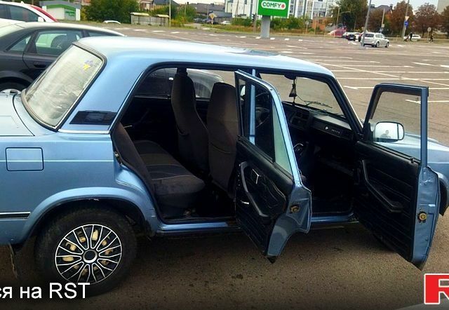 Сірий ВАЗ 2107, об'ємом двигуна 1.5 л та пробігом 241 тис. км за 1200 $, фото 1 на Automoto.ua