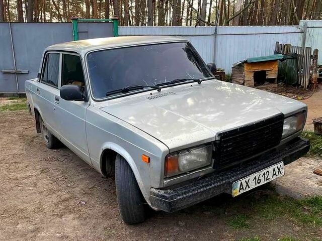 Сірий ВАЗ 2107, об'ємом двигуна 1.7 л та пробігом 100 тис. км за 850 $, фото 3 на Automoto.ua
