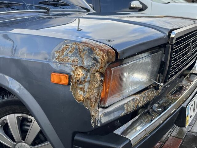 Сірий ВАЗ 2107, об'ємом двигуна 1.5 л та пробігом 88 тис. км за 1000 $, фото 4 на Automoto.ua