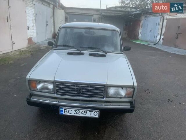 Сірий ВАЗ 2107, об'ємом двигуна 1.45 л та пробігом 70 тис. км за 1450 $, фото 11 на Automoto.ua