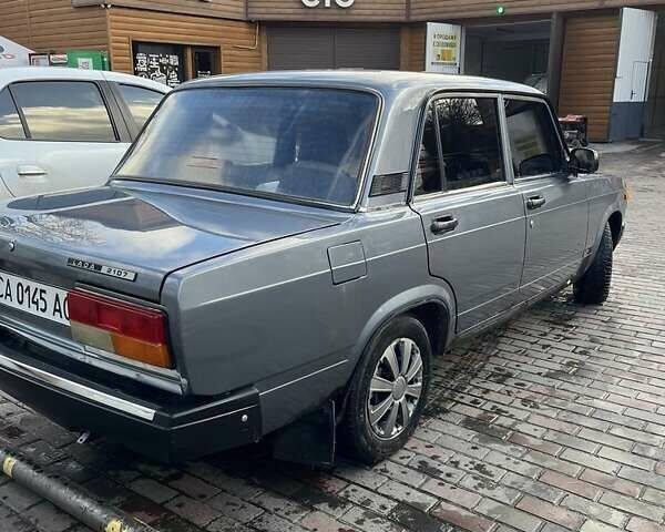 Сірий ВАЗ 2107, об'ємом двигуна 1.5 л та пробігом 88 тис. км за 1000 $, фото 1 на Automoto.ua