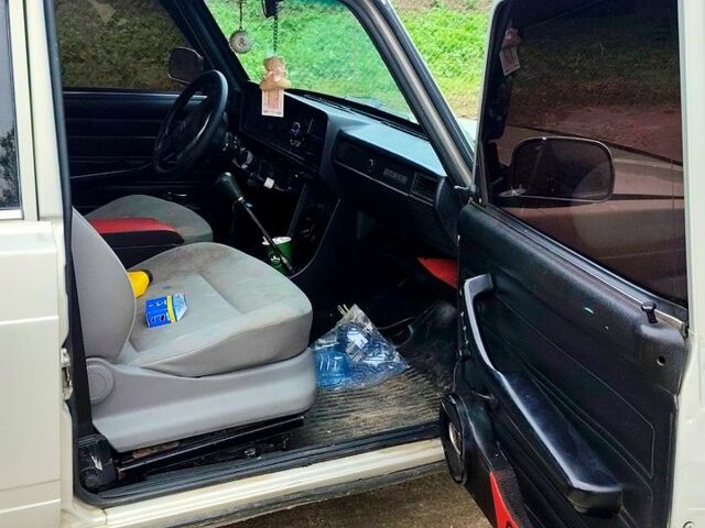Сірий ВАЗ 2107, об'ємом двигуна 1.5 л та пробігом 268 тис. км за 1200 $, фото 5 на Automoto.ua