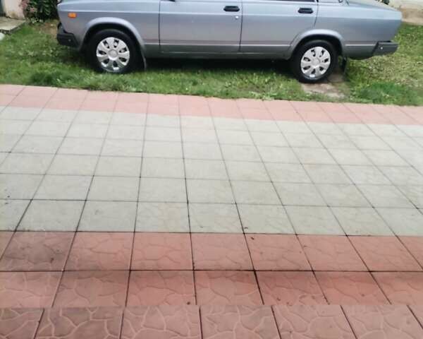 Сірий ВАЗ 2107, об'ємом двигуна 1.5 л та пробігом 90 тис. км за 1200 $, фото 3 на Automoto.ua
