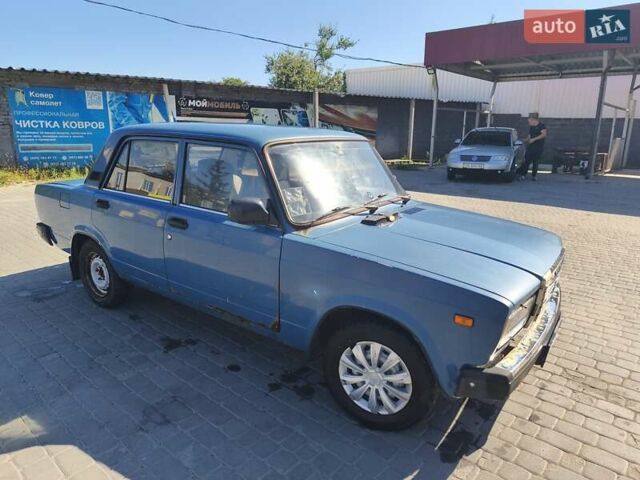 Серый ВАЗ 2107, объемом двигателя 1.98 л и пробегом 176 тыс. км за 1200 $, фото 3 на Automoto.ua