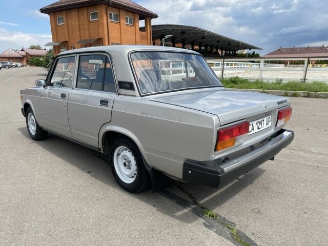 Сірий ВАЗ 2107, об'ємом двигуна 1.5 л та пробігом 87 тис. км за 2500 $, фото 2 на Automoto.ua