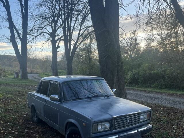 ВАЗ 2107 2008 у Чернівцях на Automoto.ua Сірий ВАЗ 2107, об'ємом двигуна 1.5 л та пробігом 42 тис. км за 700 $, фото 2 на Automoto.ua