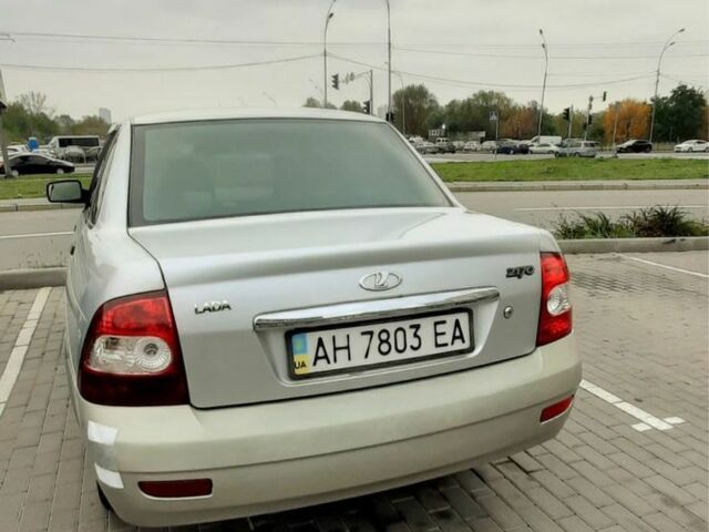 Серый ВАЗ 2107, объемом двигателя 1.6 л и пробегом 90 тыс. км за 3200 $, фото 2 на Automoto.ua