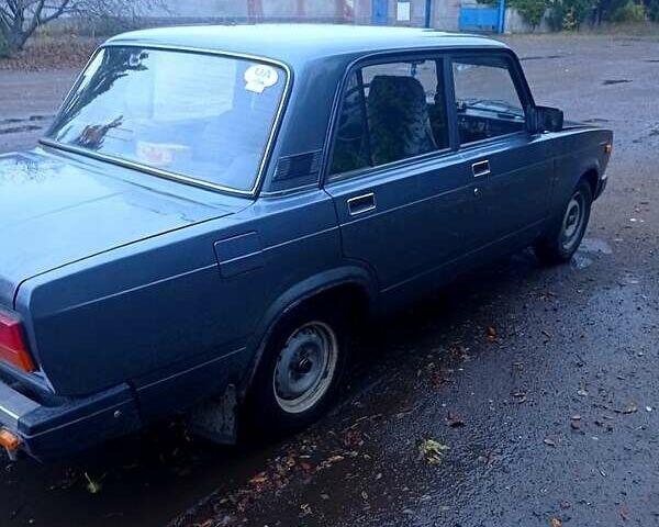 Сірий ВАЗ 2107, об'ємом двигуна 1.6 л та пробігом 44 тис. км за 1700 $, фото 3 на Automoto.ua