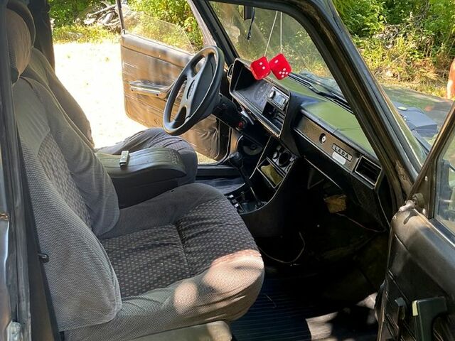 Серый ВАЗ 2107, объемом двигателя 1.5 л и пробегом 90 тыс. км за 850 $, фото 3 на Automoto.ua