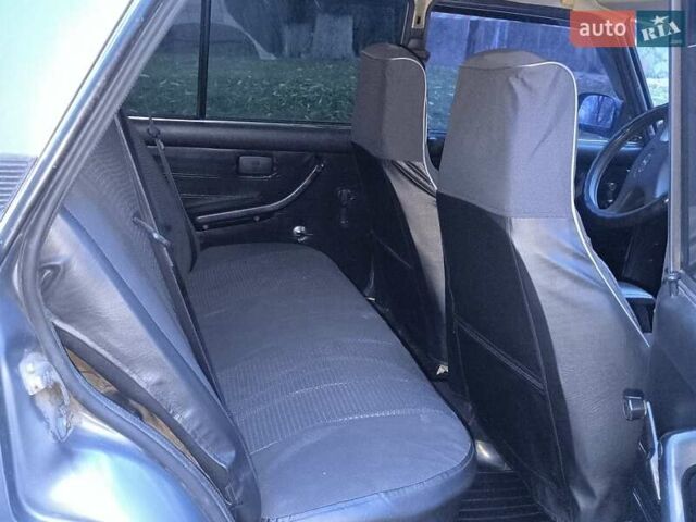 Серый ВАЗ 2107, объемом двигателя 1.45 л и пробегом 195 тыс. км за 1850 $, фото 3 на Automoto.ua