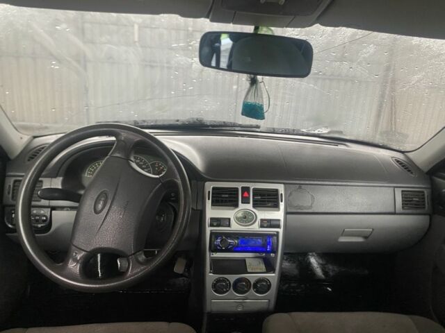 Серый ВАЗ 2107, объемом двигателя 1.6 л и пробегом 200 тыс. км за 2600 $, фото 5 на Automoto.ua