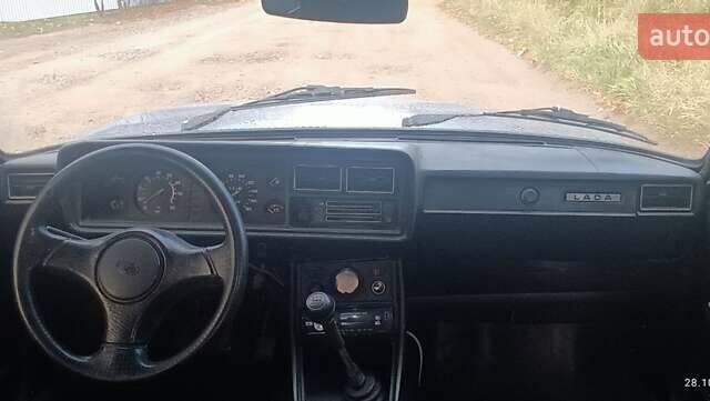 ВАЗ 2107 2008 в Глубокой на Automoto.ua Серый ВАЗ 2107, объемом двигателя 1.45 л и пробегом 145 тыс. км за 660 $, фото 3 на Automoto.ua