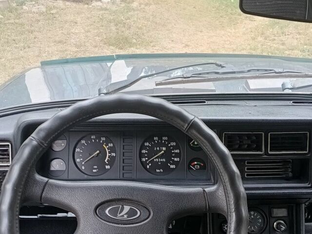 Серый ВАЗ 2107, объемом двигателя 1 л и пробегом 95 тыс. км за 1500 $, фото 2 на Automoto.ua