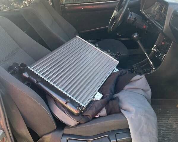 Сірий ВАЗ 2107, об'ємом двигуна 1.5 л та пробігом 100 тис. км за 900 $, фото 6 на Automoto.ua