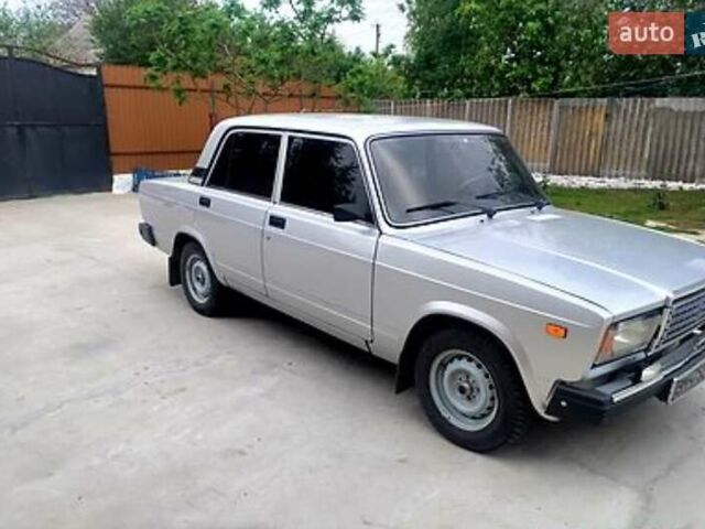 Серый ВАЗ 2107, объемом двигателя 1.57 л и пробегом 53 тыс. км за 2300 $, фото 3 на Automoto.ua