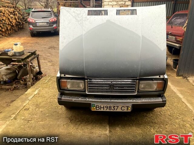 Сірий ВАЗ 2107, об'ємом двигуна 1.6 л та пробігом 100 тис. км за 2120 $, фото 6 на Automoto.ua