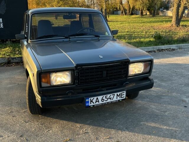 ВАЗ 2107 2010 у Борисполе на Automoto.ua Сірий ВАЗ 2107, об'ємом двигуна 1.5 л та пробігом 3 тис. км за 2100 $, фото 15 на Automoto.ua