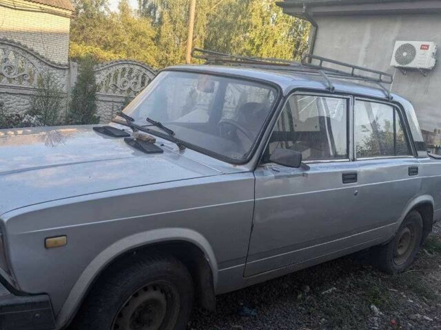 Серый ВАЗ 2107, объемом двигателя 1.5 л и пробегом 150 тыс. км за 45000 $, фото 1 на Automoto.ua