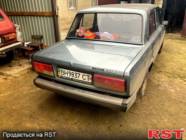 Сірий ВАЗ 2107, об'ємом двигуна 1.6 л та пробігом 100 тис. км за 2120 $, фото 4 на Automoto.ua