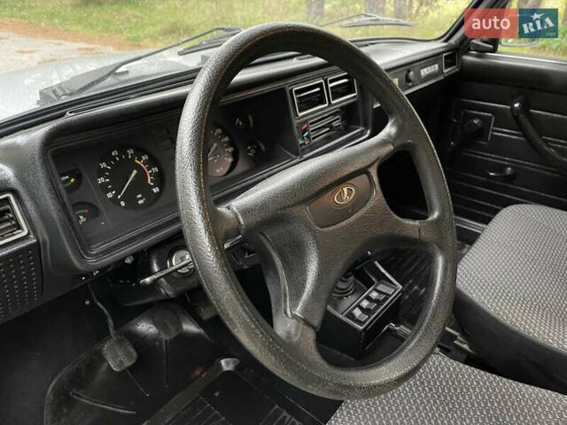Серый ВАЗ 2107, объемом двигателя 1.6 л и пробегом 9 тыс. км за 3750 $, фото 85 на Automoto.ua