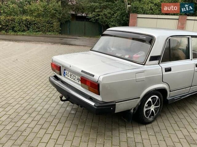 ВАЗ 2107 2011 в Хусте на Automoto.ua Серый ВАЗ 2107, объемом двигателя 1.6 л и пробегом 420 тыс. км за 1200 $, фото 4 на Automoto.ua