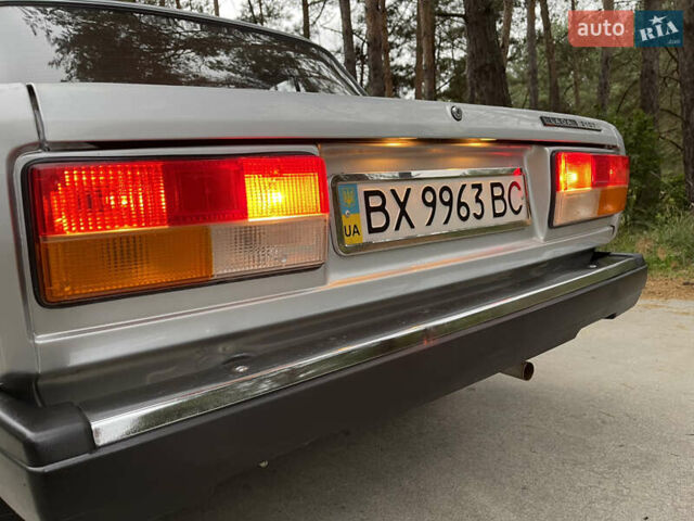 Серый ВАЗ 2107, объемом двигателя 1.6 л и пробегом 9 тыс. км за 3750 $, фото 57 на Automoto.ua