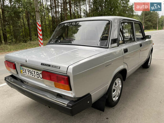 Серый ВАЗ 2107, объемом двигателя 1.6 л и пробегом 9 тыс. км за 3750 $, фото 43 на Automoto.ua