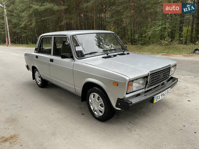 Серый ВАЗ 2107, объемом двигателя 1.6 л и пробегом 9 тыс. км за 3750 $, фото 60 на Automoto.ua