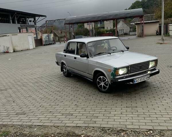 ВАЗ 2107 2011 в Хусте на Automoto.ua Серый ВАЗ 2107, объемом двигателя 1.6 л и пробегом 420 тыс. км за 1200 $, фото 2 на Automoto.ua