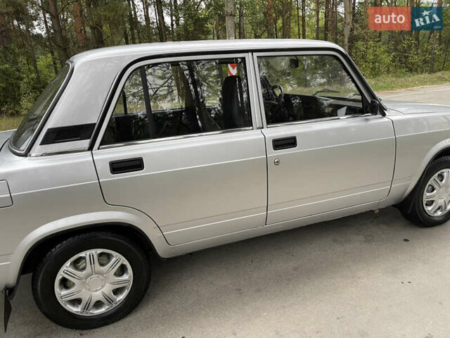 Серый ВАЗ 2107, объемом двигателя 1.6 л и пробегом 9 тыс. км за 3750 $, фото 34 на Automoto.ua