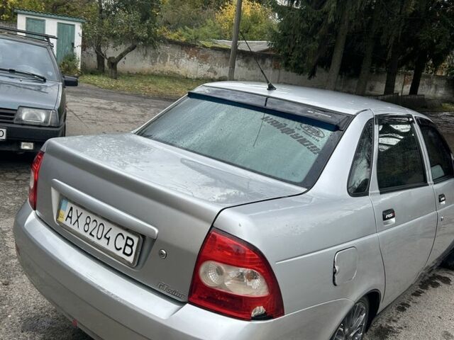 ВАЗ 2107 2009 в Радомышле на Automoto.ua Серый ВАЗ 2107, объемом двигателя 1.6 л и пробегом 300 тыс. км за 2700 $, фото 2 на Automoto.ua